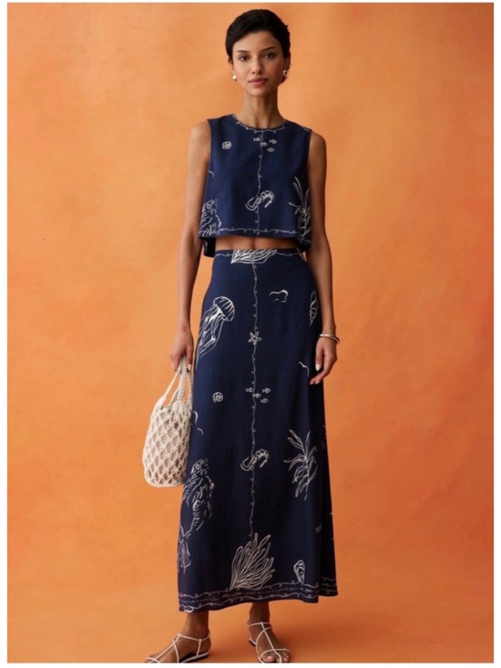 Few Moda Dresses & Skirts - Women's Few Moda Navy White Sea Life Print Skirt Set Size 0
